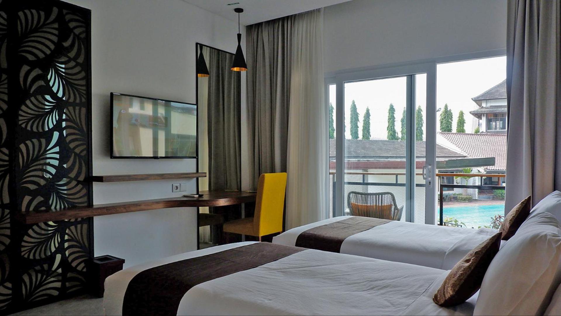 Front One Resort Magelang Esterno foto