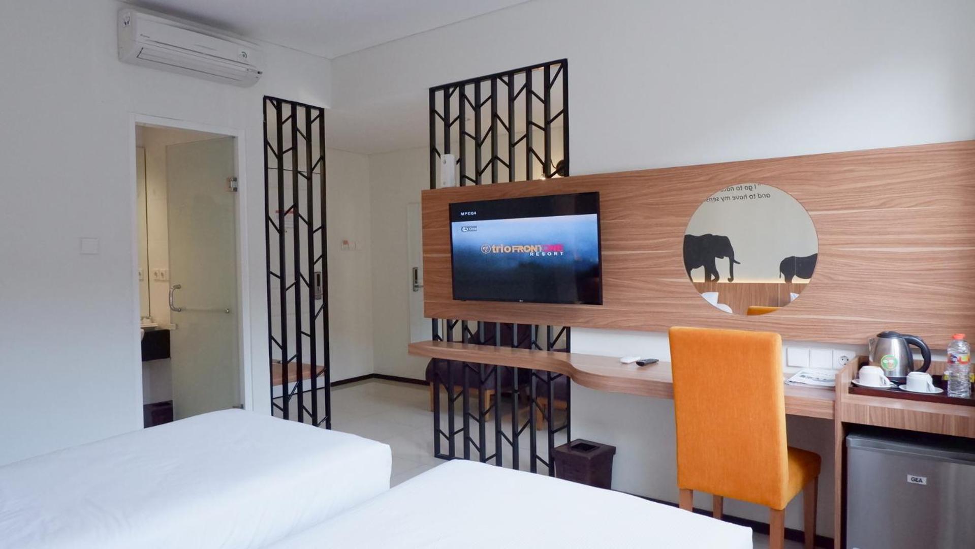 Front One Resort Magelang Esterno foto