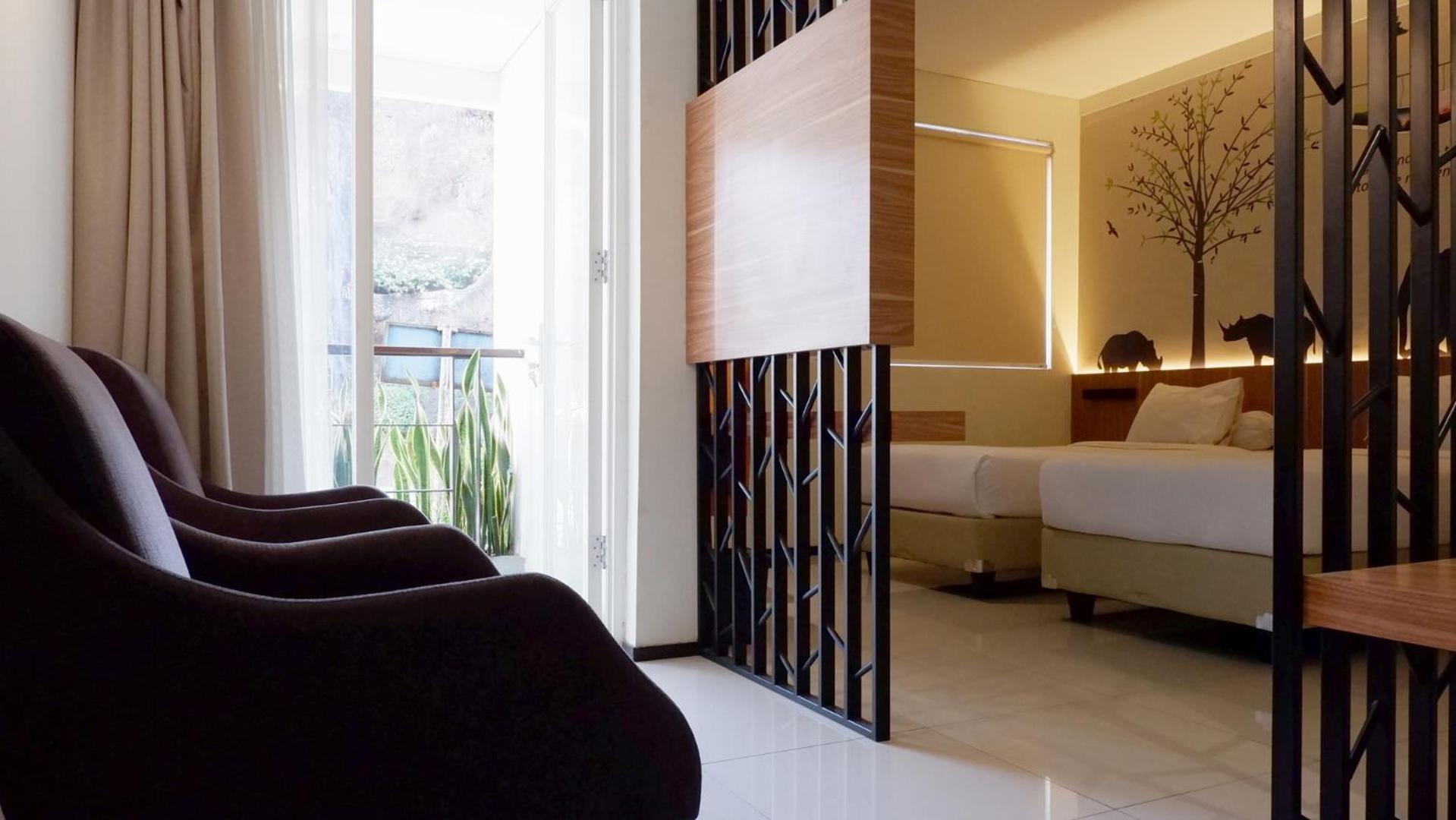 Front One Resort Magelang Esterno foto